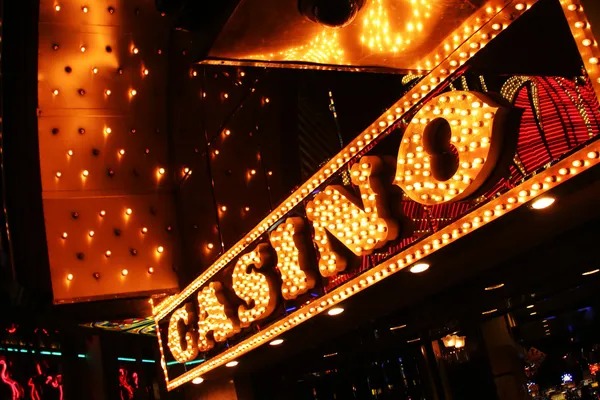 tanjung live blackjack and roulette tables on mobile